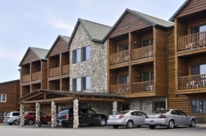  Super 8 by Wyndham Bridgeview of Mackinaw City  Мэйкинау Сити